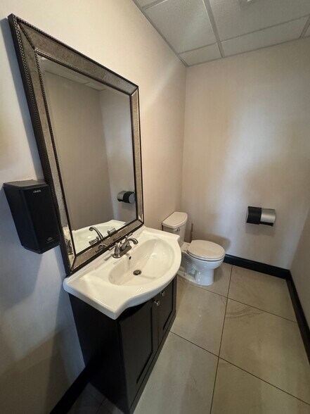 More Photos Of 26 Texaco Ave, Port Jefferson Service For Sale