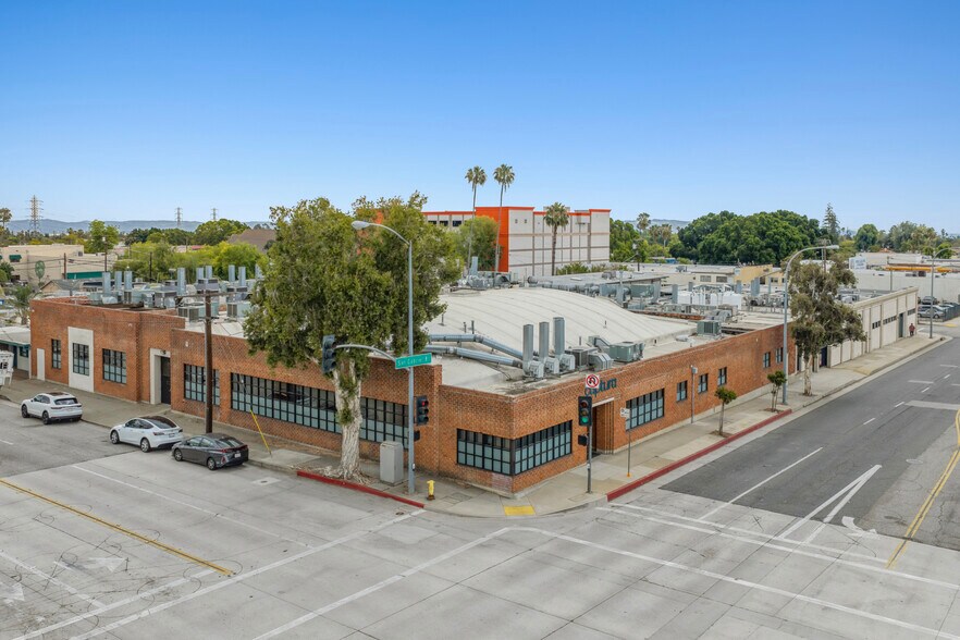 More Photos Of , Pasadena Unknown For Sale