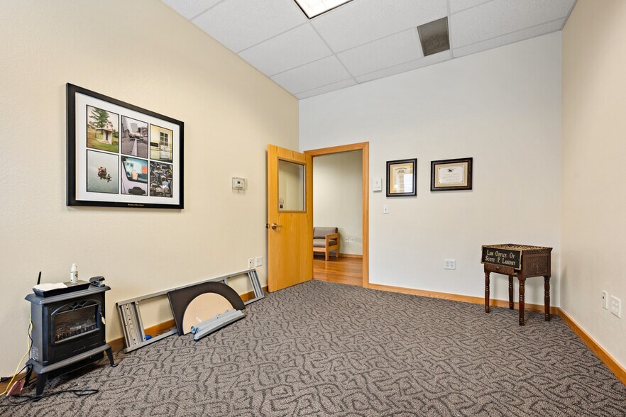 More Photos Of 136 W Main St, Trinidad Office For Sale