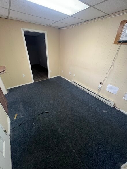 More Photos Of 2777 White Hall Blvd, White Hall Office For Lease