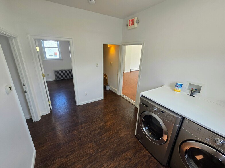 More Photos Of 1125 Prospect St, Ewing Storefront Retail Residential For Lease