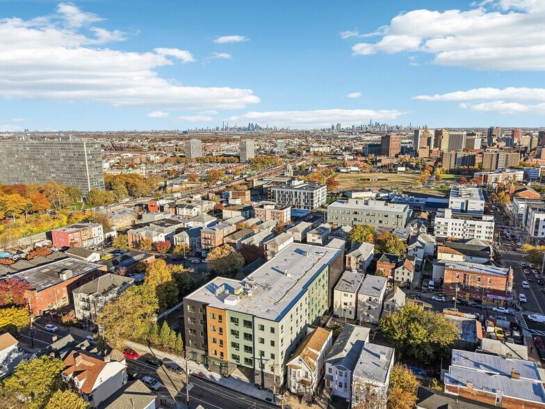 More Photos Of 34-40 Hudson St, Newark Apartments For Lease