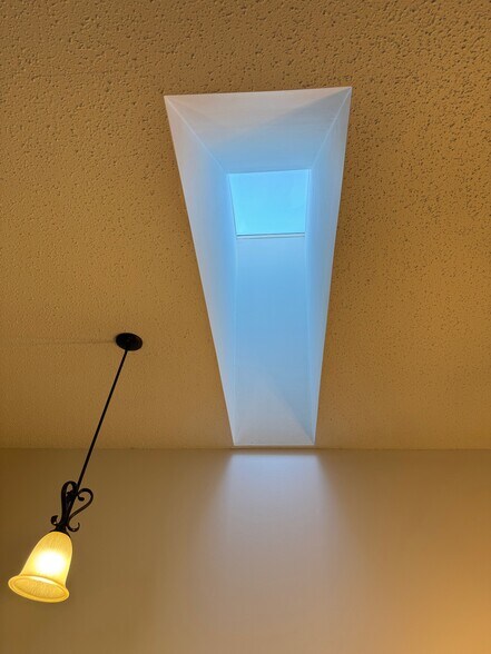 More Photos Of 2021 N Kimball St, Mitchell Apartments For Sale