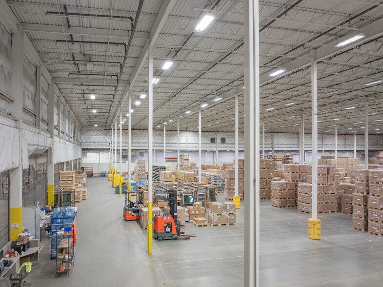 More Photos Of 108 Monticello Rd, Weaverville Manufacturing For Lease