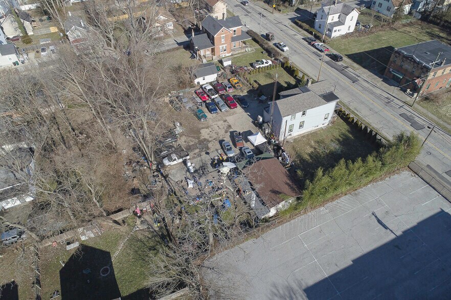 More Photos Of 5111 Whetsel Ave, Cincinnati Freestanding For Sale