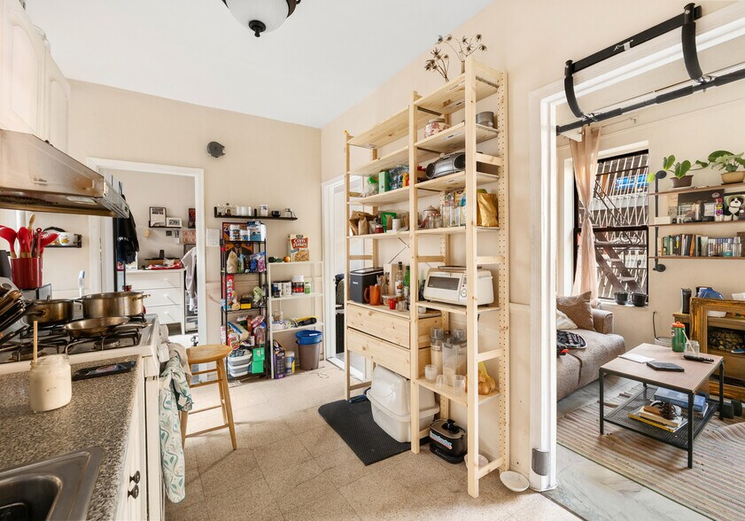 More Photos Of 115-117 Ludlow St, New York Apartments For Sale