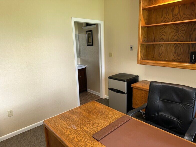 More Photos Of 3875 S Florida Ave, Lakeland Medical For Sale