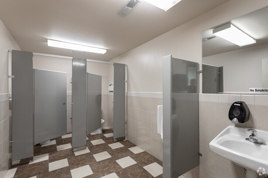 More Photos Of 1140 36th St, Ogden Office For Lease