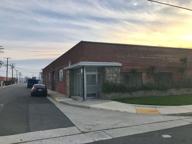 Primary Photo Of 1522 W 135th St, Gardena Manufacturing For Sale