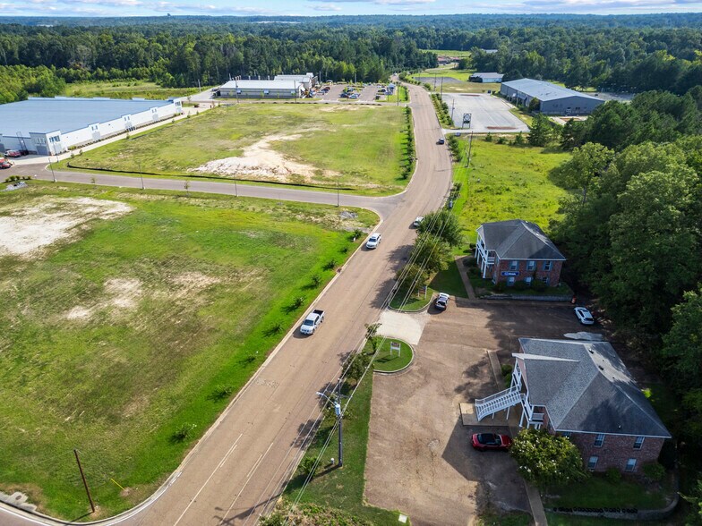 More Photos Of 112 Byram Pky, Byram Office For Sale