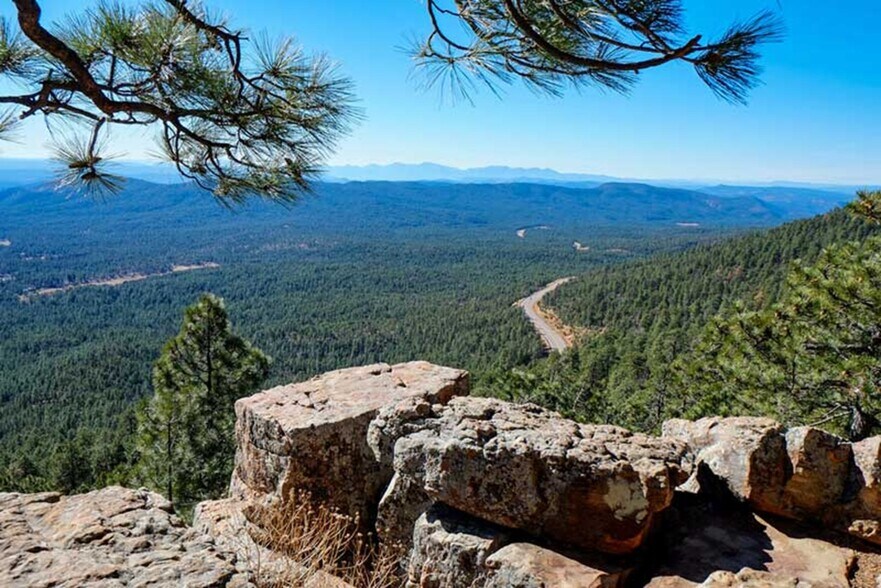 More Photos Of 404 W Main St, Payson Rehabilitation Center For Sale