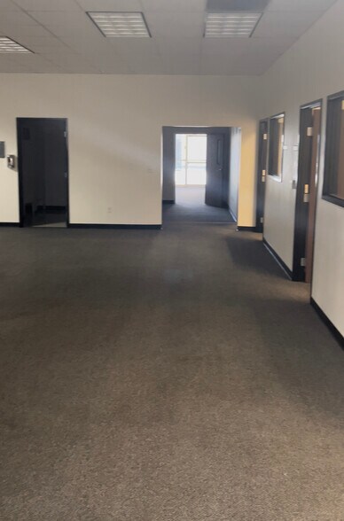 More Photos Of 10361 Vacco St, South El Monte Warehouse For Lease