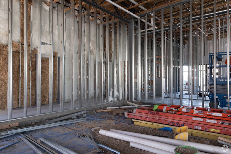 More Photos Of Eagle Road and Interstate 84, Meridian Restaurant For Lease