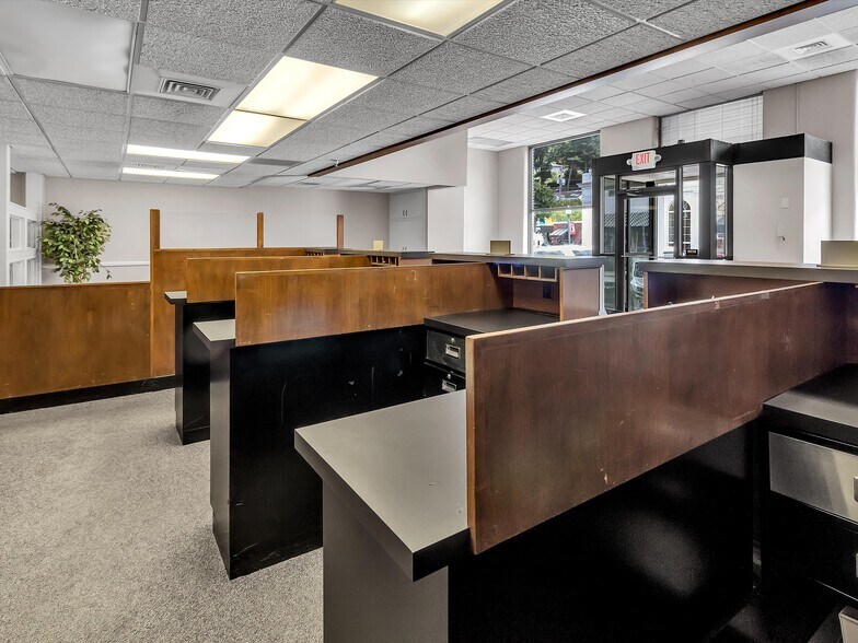 More Photos Of 624 W Main St, Sylva Bank For Sale