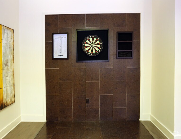 More Photos Of 101 N Wolfe St, Baltimore Apartments For Lease