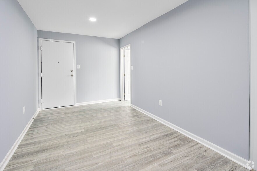 More Photos Of 5035, 5047-5049 D St SE, Washington Multifamily For Sale