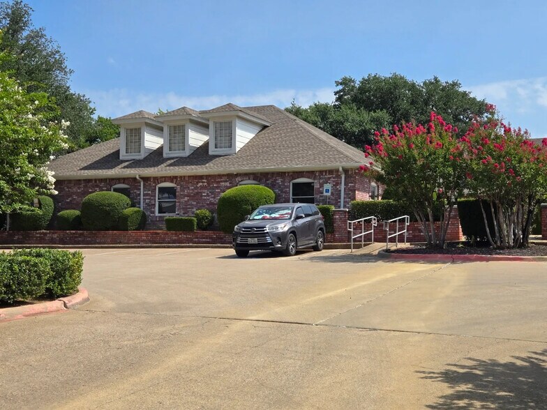 Primary Photo Of 431 Omega Dr, Arlington Office For Lease
