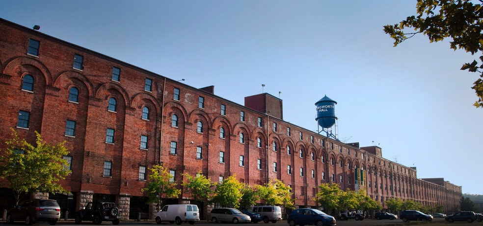 More Photos Of 700 W Pete Rose Way, Cincinnati Loft Creative Space For Lease