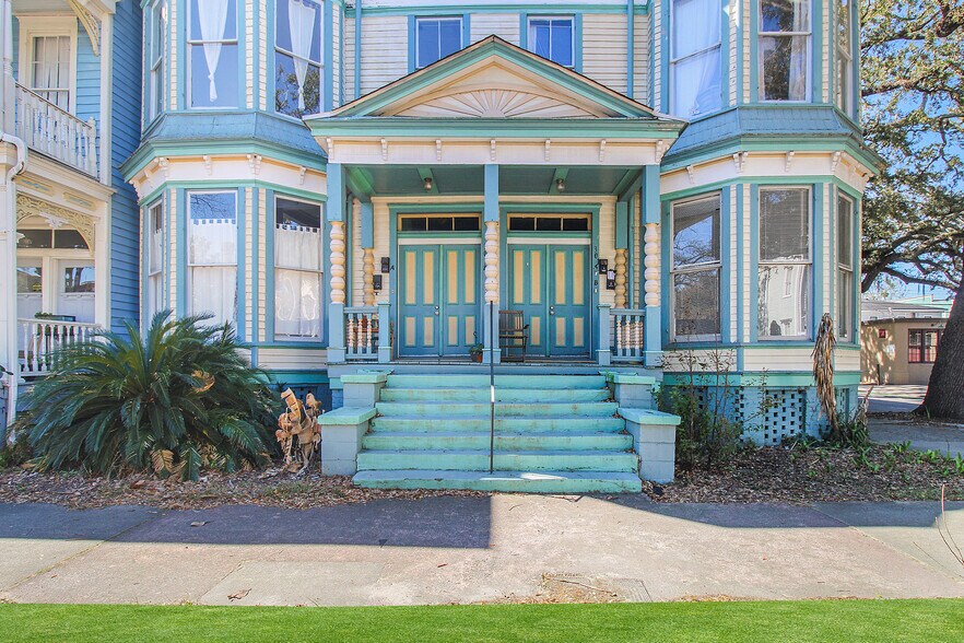 More Photos Of 301 E Henry St, Savannah Multifamily For Sale