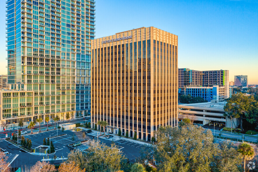 Primary Photo Of 200 E Robinson St, Orlando Office For Lease