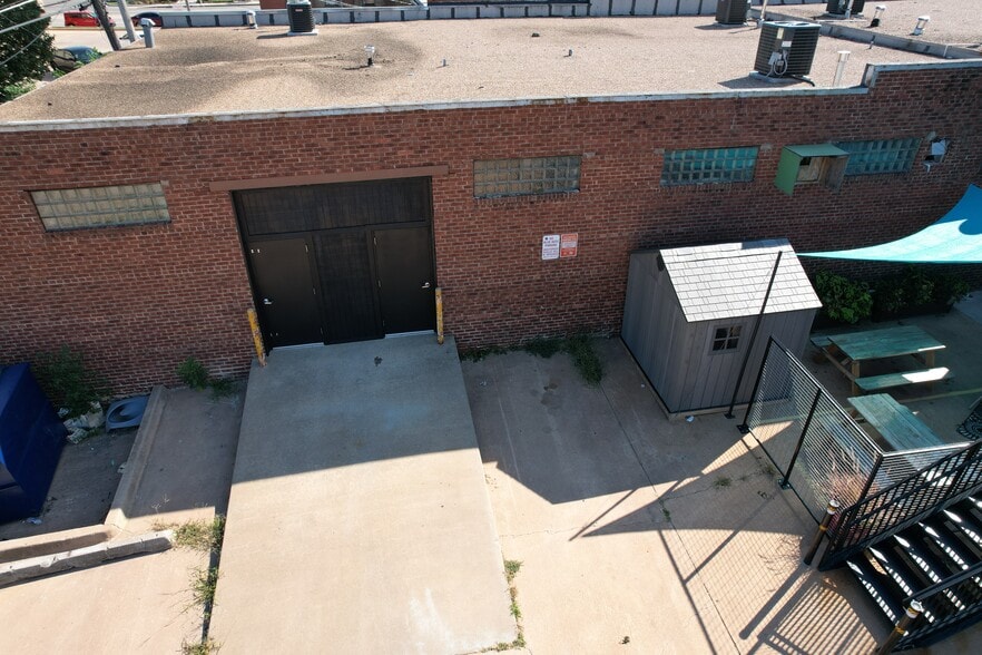 More Photos Of 2412-2414 N Robinson Ave, Oklahoma City Storefront Retail Office For Lease