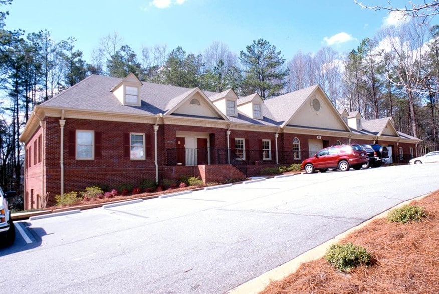 More Photos Of 625 Beaver Ruin Rd NW, Lilburn Office For Sale