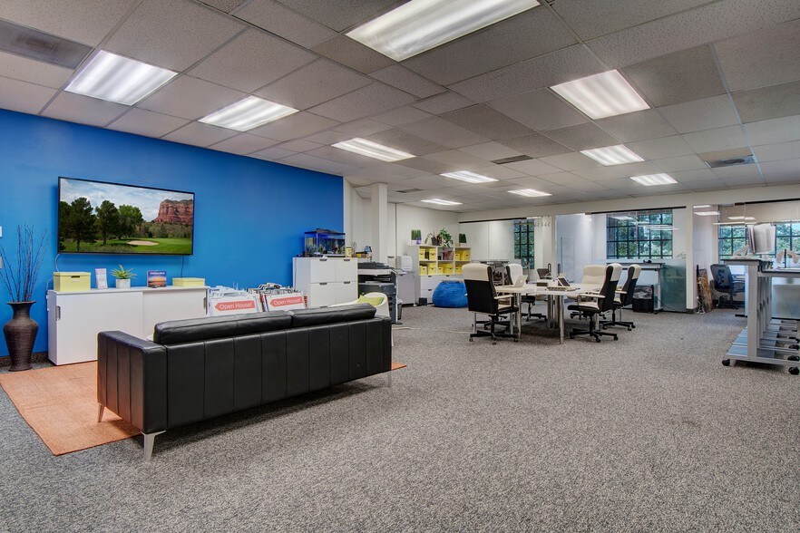 More Photos Of 10900 E 183rd St, Cerritos Office For Lease