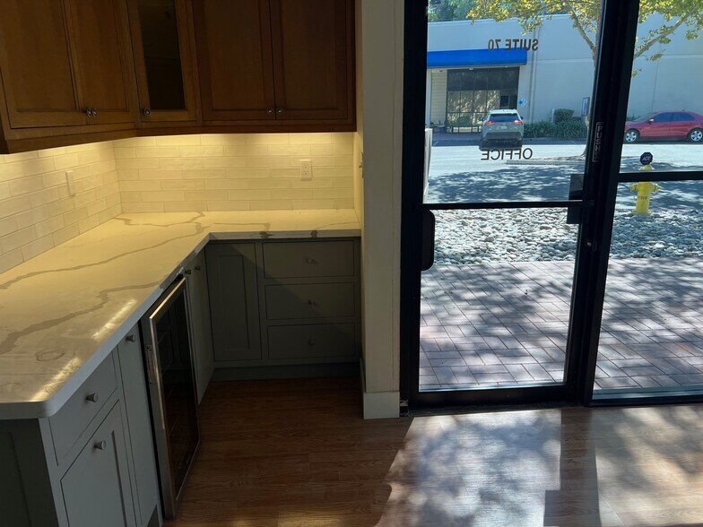 More Photos Of 1181 N 4th St, San Jose Light Manufacturing For Lease