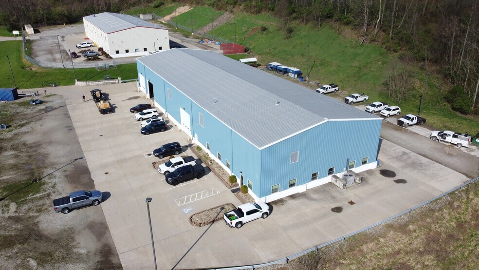 More Photos Of 400 Alpha Dr, Canonsburg Warehouse For Lease