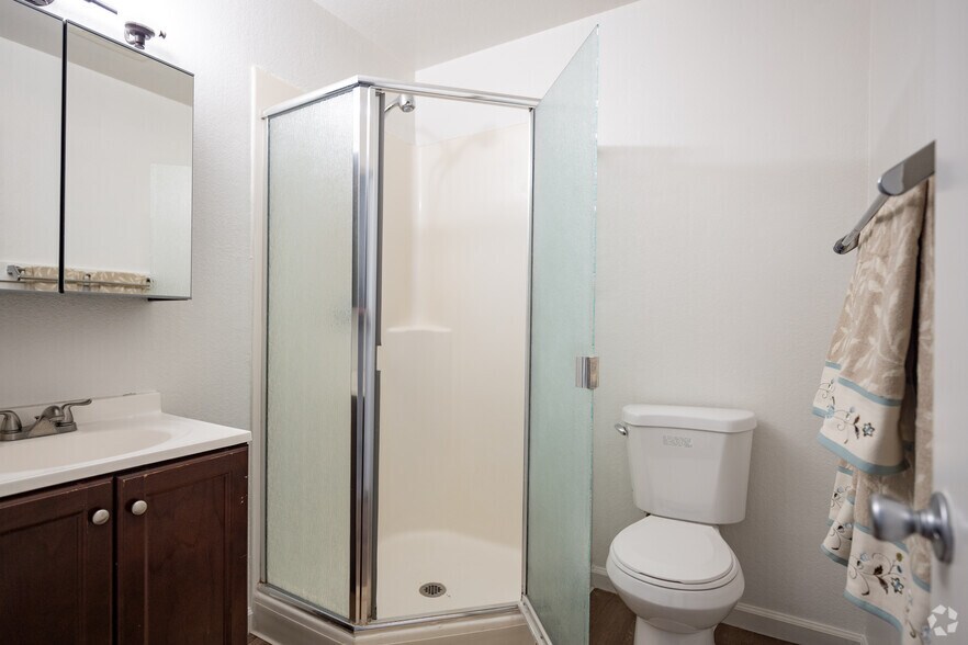 More Photos Of 801 Dutton Ave, Santa Rosa Apartments For Sale