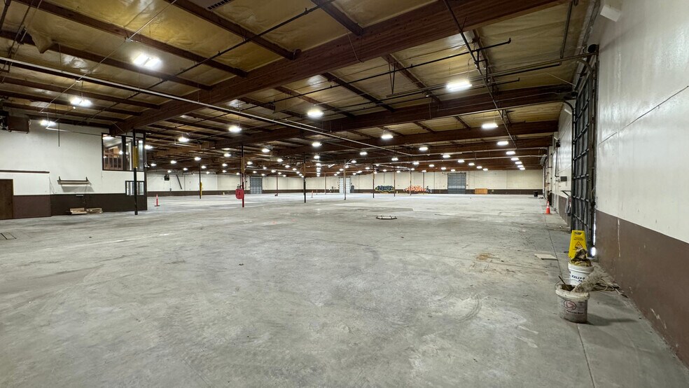 More Photos Of 1833 Stearman Ave, Hayward Manufacturing For Lease