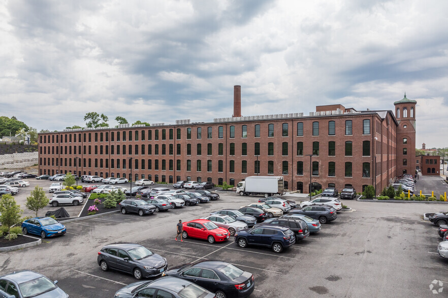 Primary Photo Of 725 Branch Ave, Providence Apartments For Lease