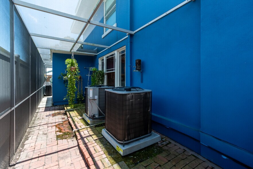 More Photos Of 803 S Fort Harrison Ave, Clearwater Office Residential For Sale