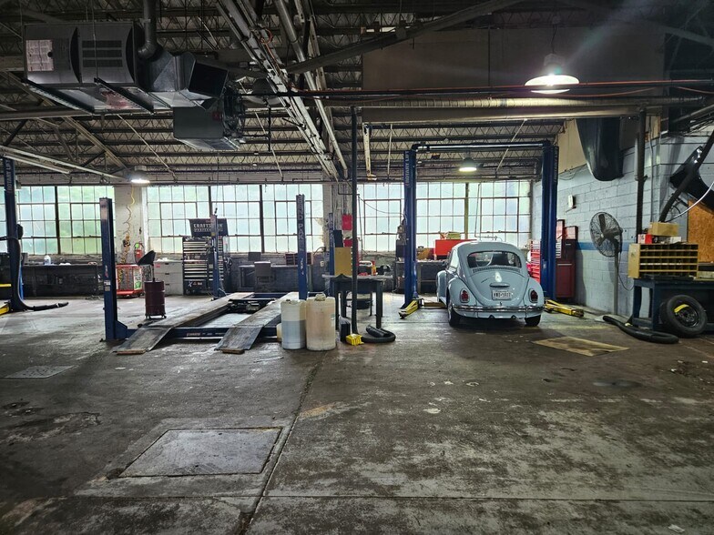 More Photos Of 73 N Highland Ave, Nyack Auto Repair For Sale