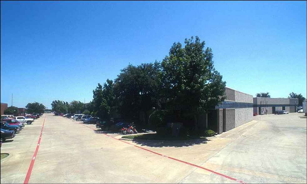 More Photos Of 1352-1366 Exchange Dr, Richardson Unknown For Lease