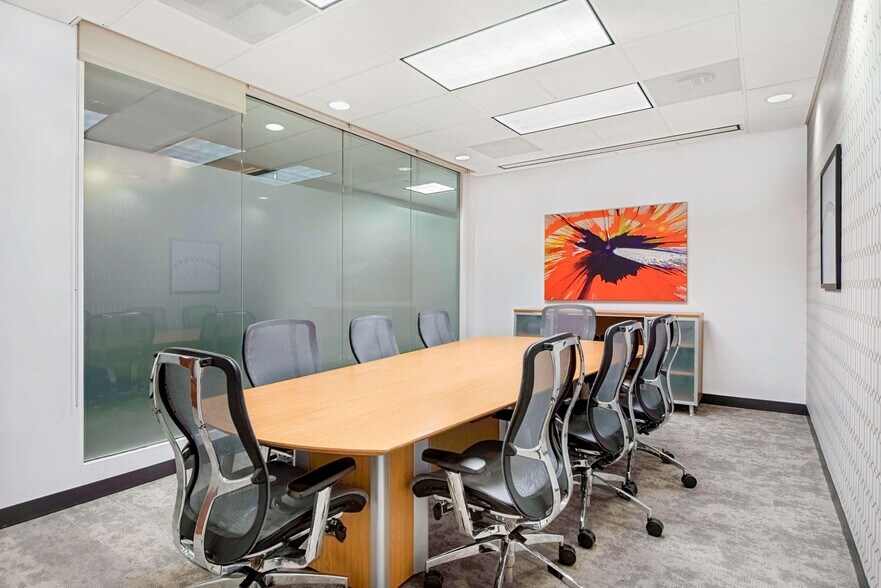 More Photos Of 11350 Random Hills Rd, Fairfax Office For Lease