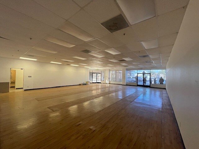 More Photos Of 22000-22028 Avalon Blvd, Carson Unknown For Lease