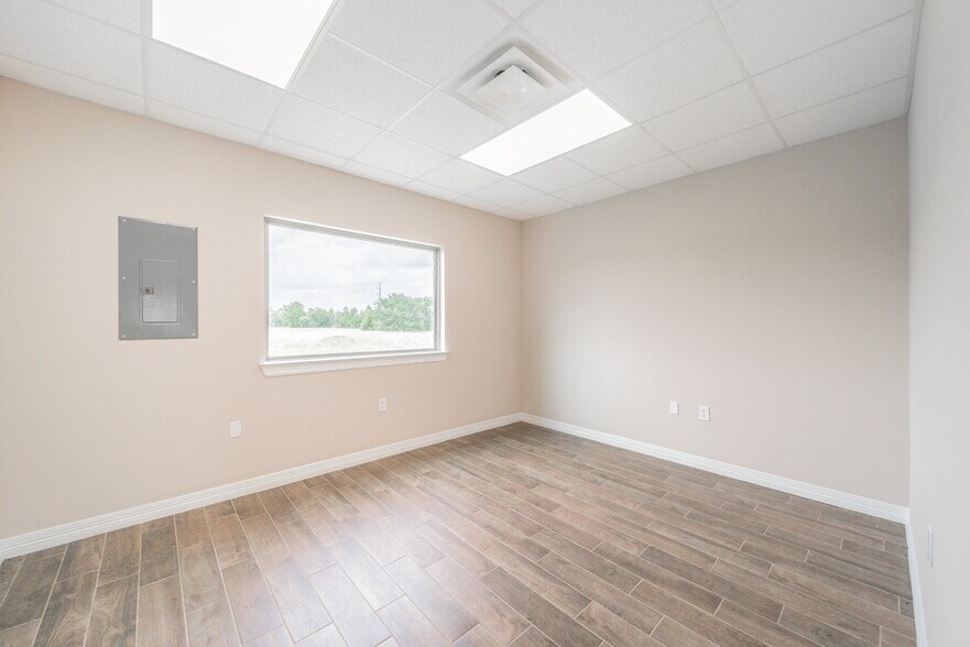 More Photos Of 16310 State Highway 249, Houston Office For Sale