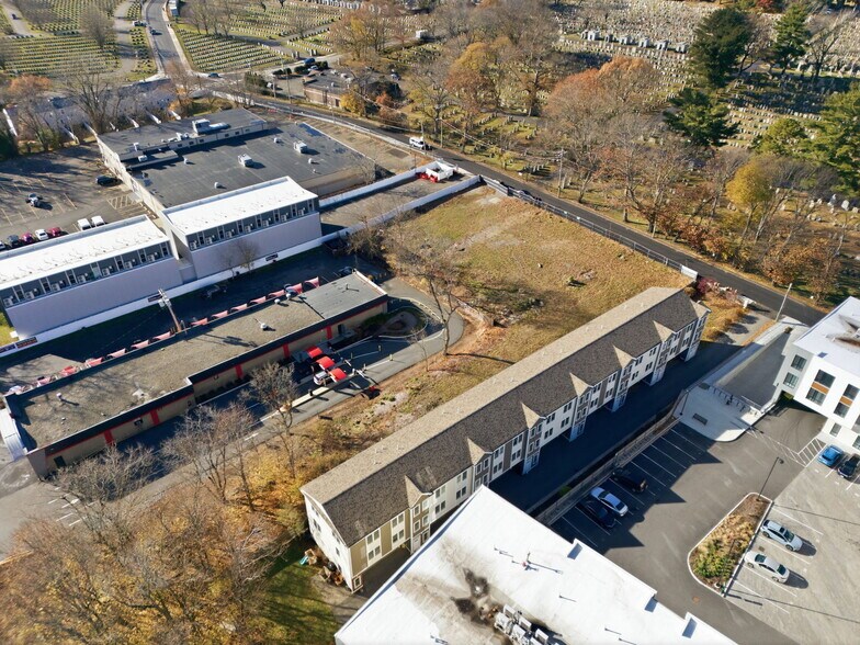 More Photos Of 586 Canterbury St, Roslindale Land For Sale