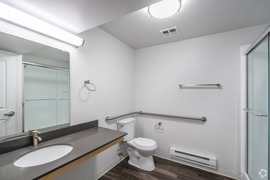 More Photos Of 4759-4779 Lynwood Center Rd NE, Bainbridge Island Apartments For Lease