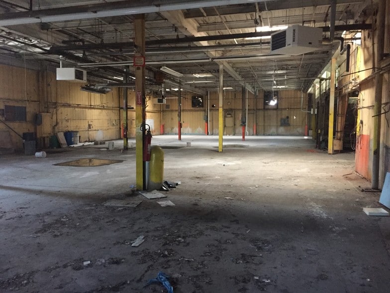 More Photos Of 2-18 Stefanic Ave, Elmwood Park Warehouse For Sale