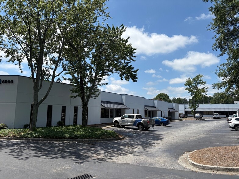 More Photos Of 6000 Dawson Blvd, Norcross Unknown For Lease