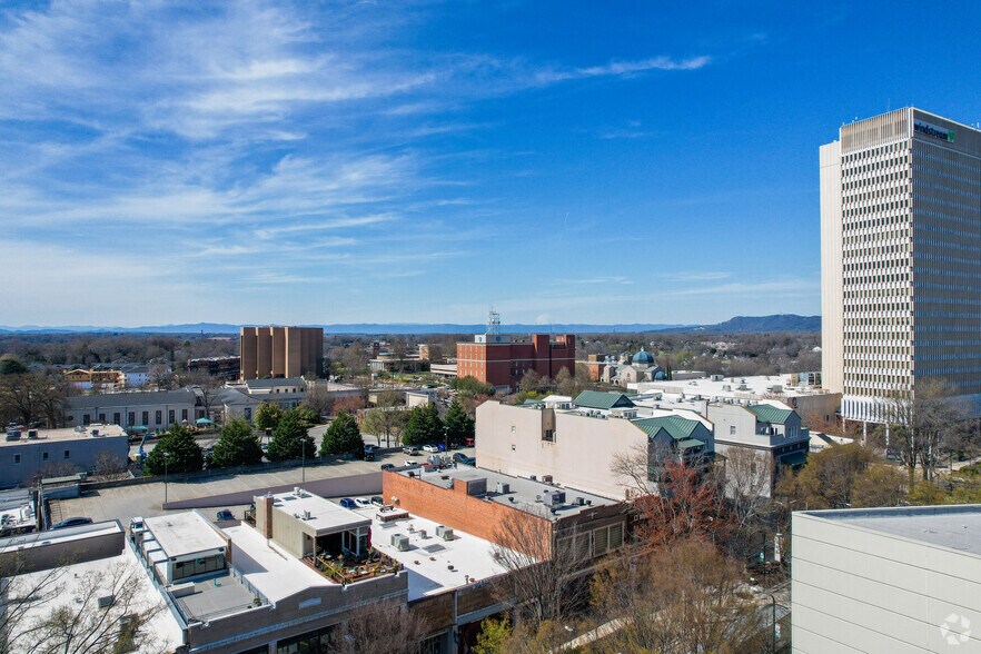 More Photos Of 200 N Main St, Greenville Office Residential For Lease