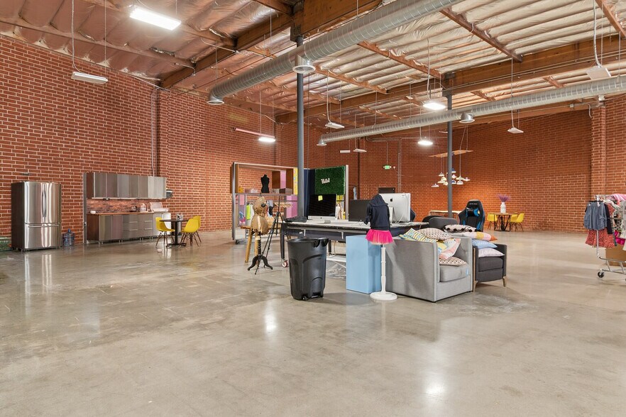 More Photos Of 4623 San Fernando Rd, Glendale Manufacturing For Lease