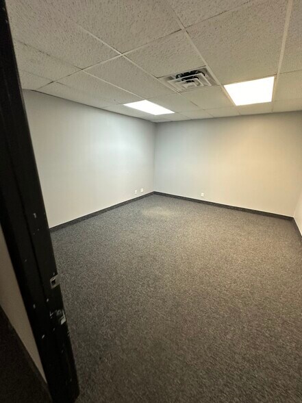 More Photos Of 3161 W Mcnab Rd, Pompano Beach Warehouse For Lease