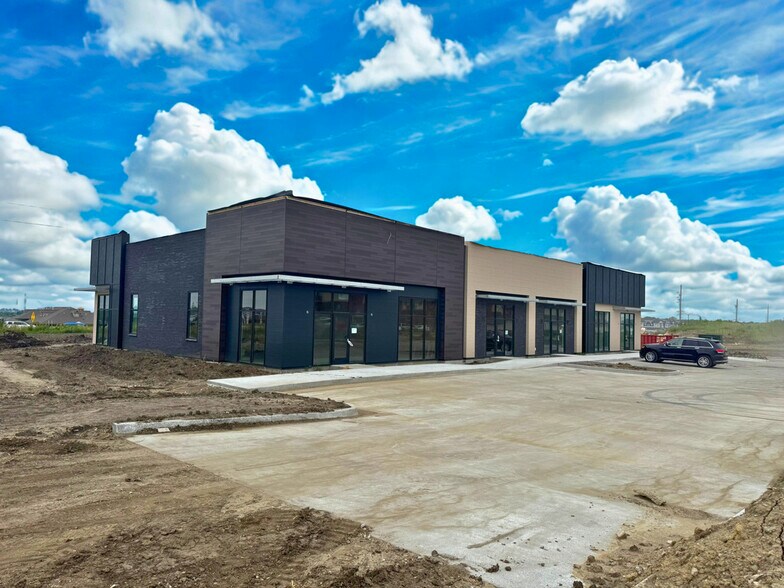 More Photos Of 1100 NE Destination Drive, Grimes Storefront For Lease