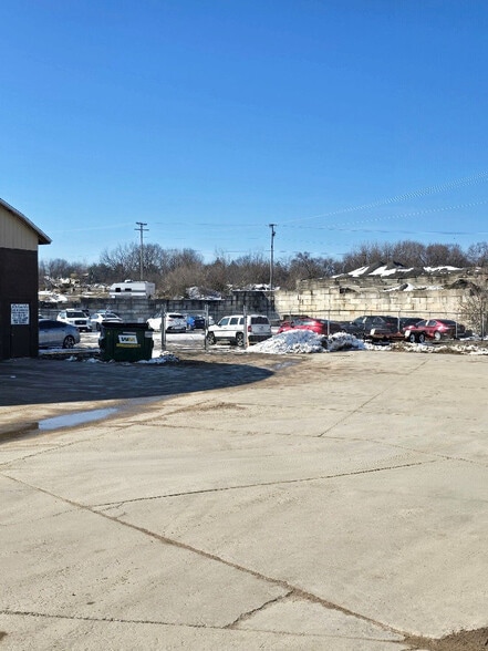 More Photos Of 24423 State Road 23, South Bend Manufacturing For Sale