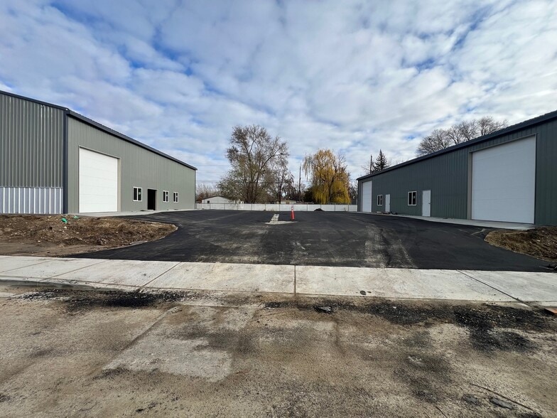 More Photos Of 203 Hannibal Street, Caldwell Warehouse For Sale