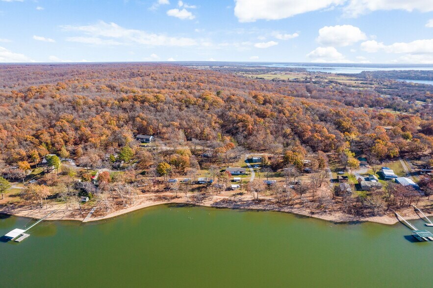 More Photos Of 53910 N Ridenour Loop, Afton Manufactured Housing Mobile Home Park For Sale