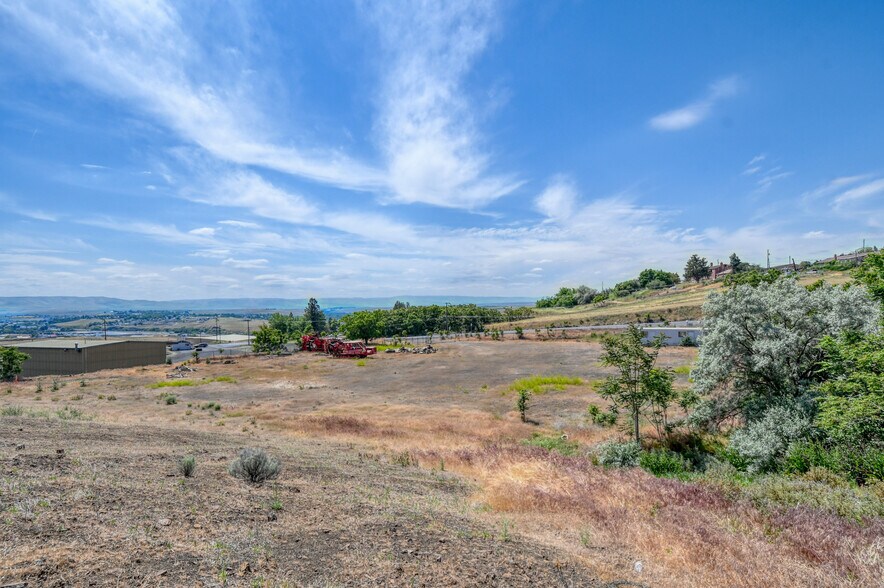 More Photos Of 1150 Airport Road rd, Pendleton Land For Sale